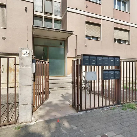 Aaron Apartman Velence
